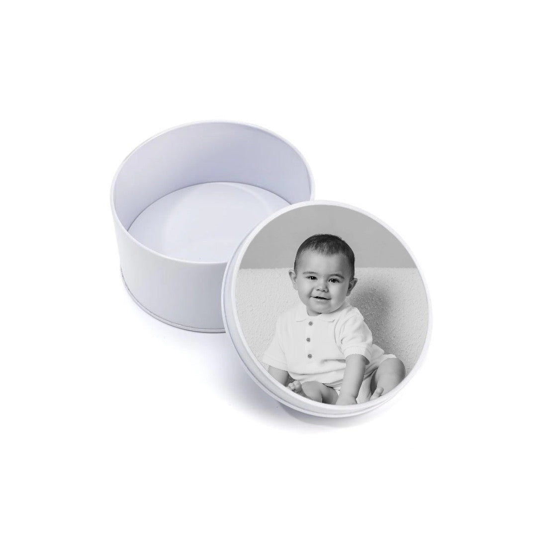 White Metal Round Tin