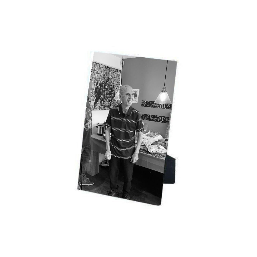 MDF Photo Panel with Easel - Medium