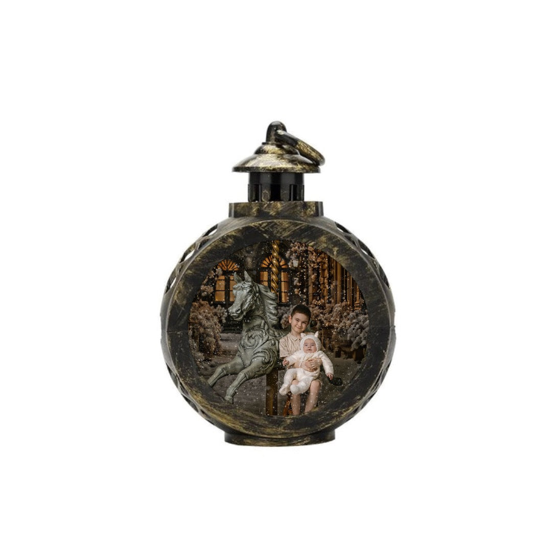 Small Vintage Style Lantern Light