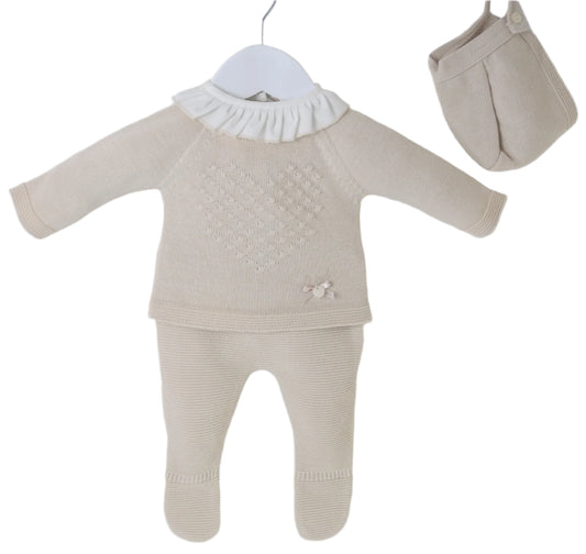 Bryony Natural Outfit